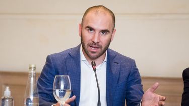 Para Guzmán, el principal escollo para consolidar reactivación económica es la deuda con FMI
