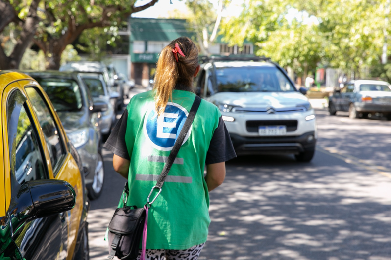 El plan especial de estacionamiento en Ciudad funcionó y se repetirá en verano.