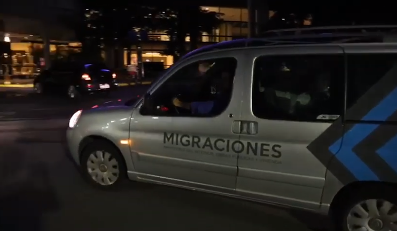 El Gobierno nacional profundiza operativos para detectar extranjeros en situación irregular.