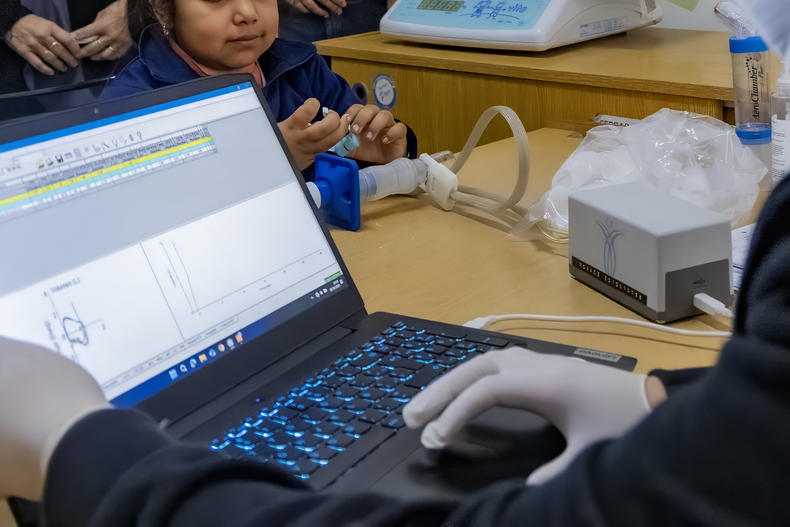 Maipú Municipio continúa desarrollando controles respiratorios gratuitos.