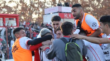 Tarde de buen fútbol para las escuadras de Mendoza (Foto: Prensa HLH).