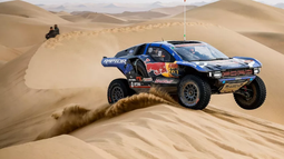 Mattias Ekström encabezó el dominio de Ford en la Etapa 11 y logró su segunda victoria en el Rally Dakar 2026. &nbsp;