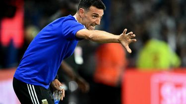Lionel Scaloni comenzó a definir la lista para el Mundial 2026 y respaldó a varios campeones del mundo. Lionel Scaloni comenzó a definir la lista para el Mundial 2026 y respaldó a varios campeones del mundo.