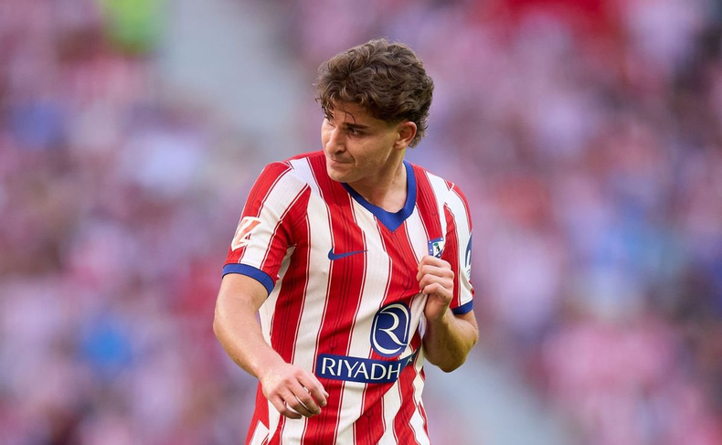 Julián Álvarez volvió a quedar en el centro de la escena por la reacción de los hinchas del Atlético de Madrid.