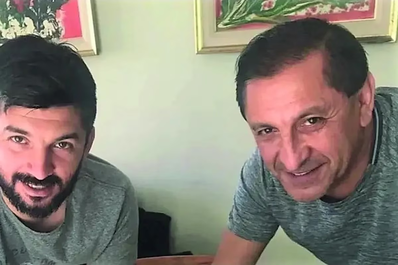 Ramón Díaz junto a su hijo Michael.