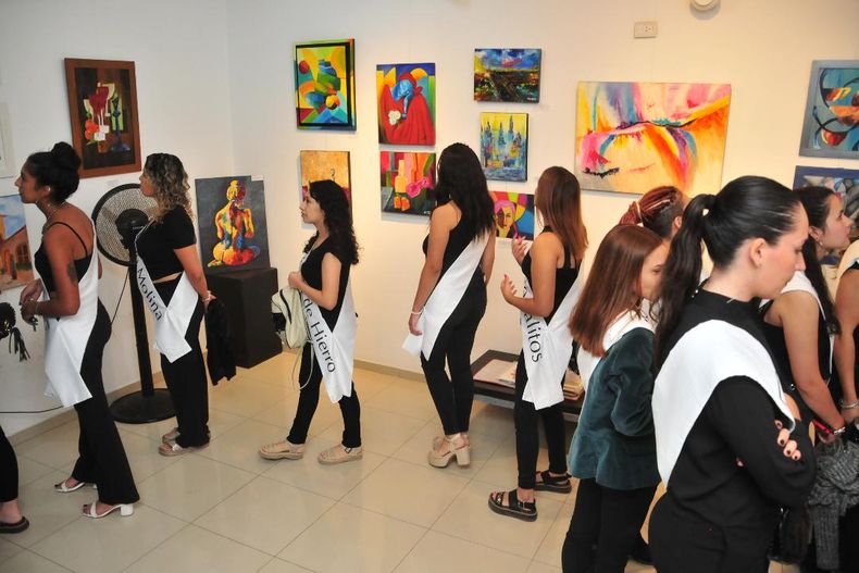Muestra del taller de arte de Cristina Greño en Guaymallén.