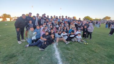 Lobo justo campeón.