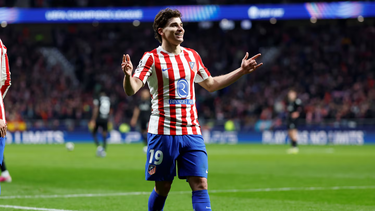 Barcelona interesado en Julián Álvarez. Barcelona interesado en Julián Álvarez.