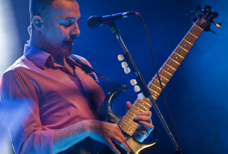 En plena gira de promoción de su última placa, el artista brindó en la provincia un show  impecable.