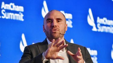 Guzmán aseguró que la inflación de mayo será menor que la de abril