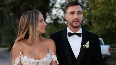 Tagliafico sigue de festejo: se casó con Caro Calvagni.