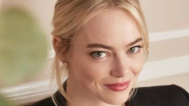 Emma Stone protagoniza esta película en Netflix.