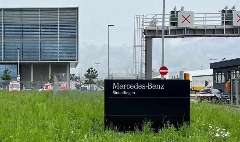 Tiroteo en Mercedes-Benz de Alemania.