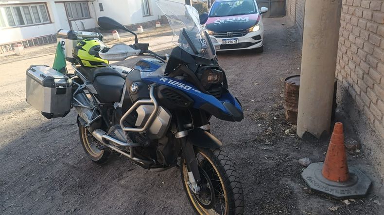 Rescate aéreo en Luján de Cuyo: un motociclista cayó mientras hacía enduro y fue evacuado en helicóptero