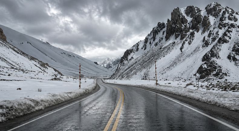 Precaución en la Ruta Provincial 222 por desprendimientos y fuertes lluvias rumbo a Las Leñas.