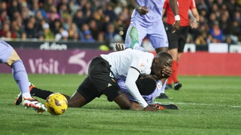 La lesión de Diakhaby podría dejarlo sin carrera futbolística.