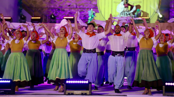 Guardiana del vino eterno.