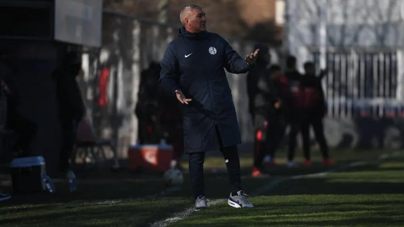 Murió Cristian Gómez entrenador de la cuarta división de San Lorenzo.