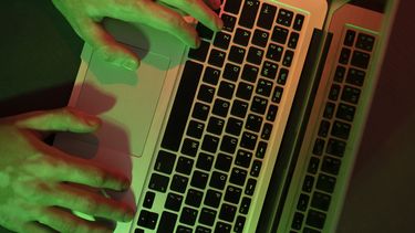 La peligrosa puerta que abrió la Inteligencia Artificial: una nueva forma de ejercer violencia
