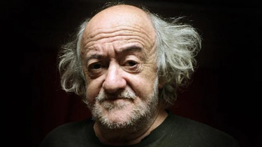 Murió a los 77 años Enrique Symns.