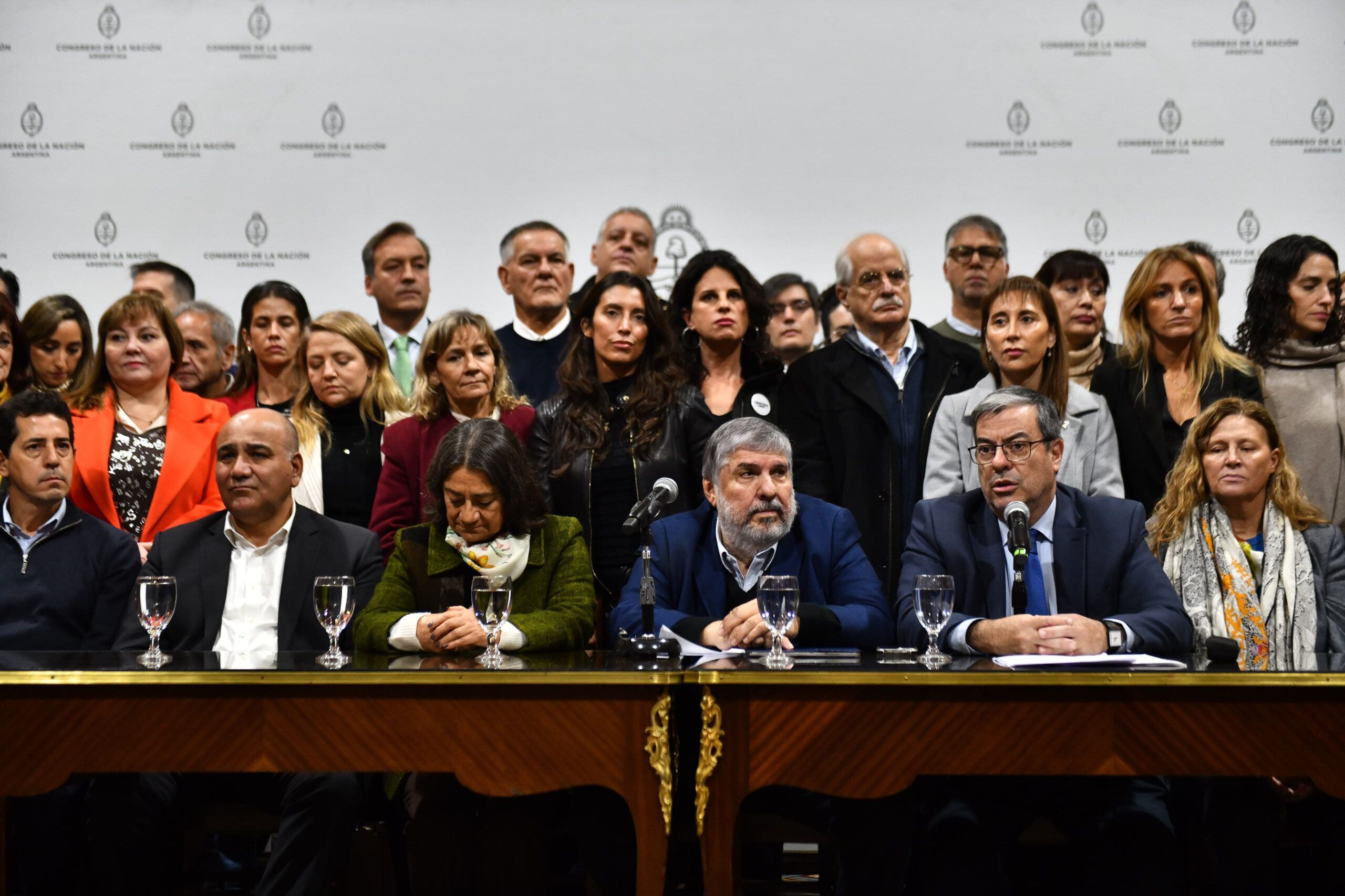 El bloque Justicialista gana músculo en la Cámara Alta.