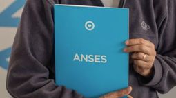 ANSES: quiénes cobran este lunes 27 de julio de 2026