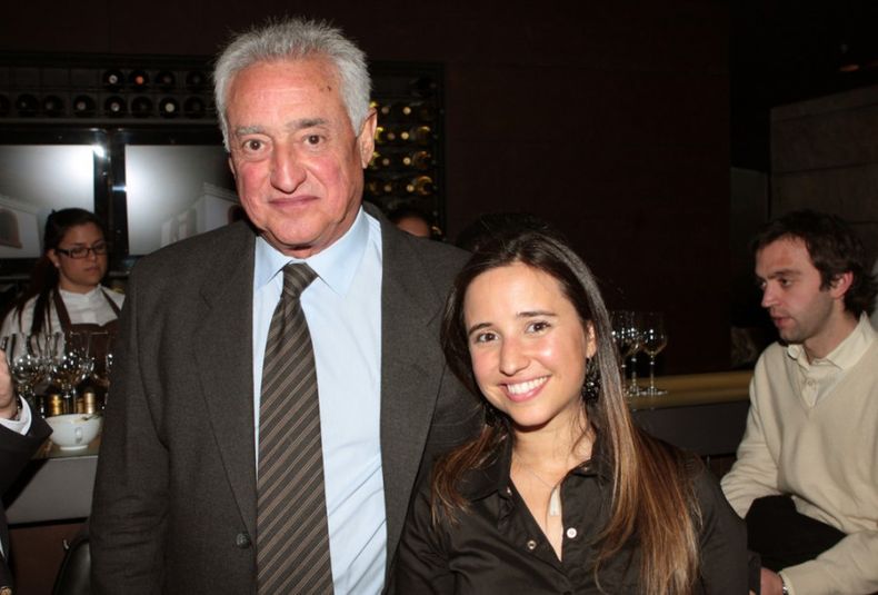 Mario Yanson e hija