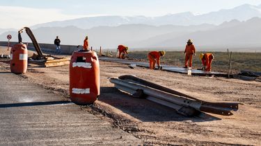 Qué obras ejecuta y en qué departamentos la Dirección de Vialidad Provincial.