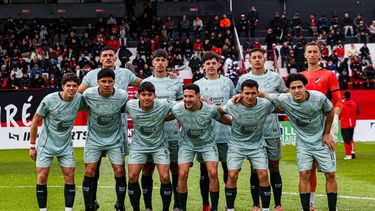 Deportivo Maipú buscará volver al triunfo ante Temperley en el estadio Omar Higinio Sperdutti.