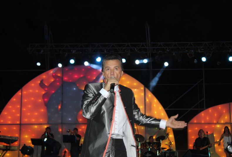 Palito Ortega cantará el sábado.