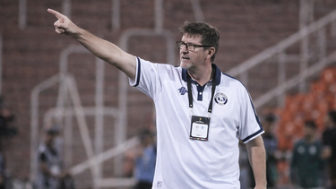 La Lepra le ganó a un rival, al cual superó desde el principio. La Lepra le ganó a un rival, al cual superó desde el principio.