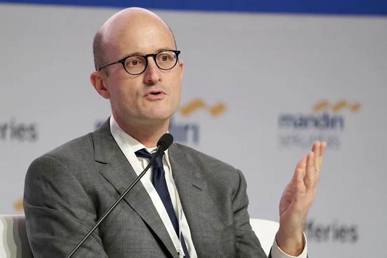 Robin Brooks, profesor de la Brookings Institution, ex economista jefe del Instituto de Finanzas Internacionales y asesor de bancos internacionales.