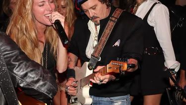 Improvisación, malbec y sorpresa: la noche porteña de Johnny Depp en el Faena. Improvisación, malbec y sorpresa: la noche porteña de Johnny Depp en el Faena.