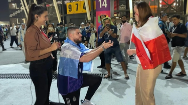 Un argentino le pidió matrimonio a su novia polaca.