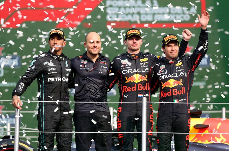 El podio con Max Verstappen como ganador.