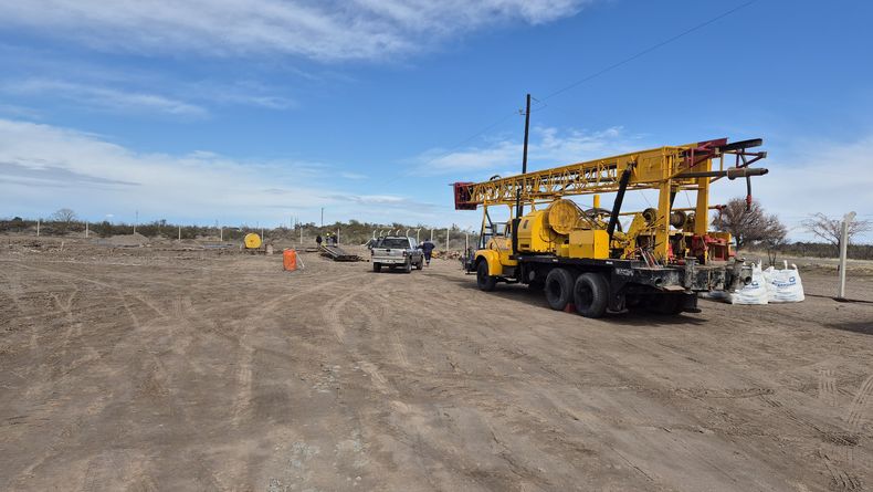 Avanza la construcción del acueducto Monte Comán-La Horqueta