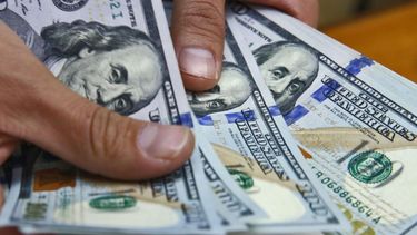 El plan del Banco Central: secar la plaza de pesos para frenar al dólar y bajar la inflación