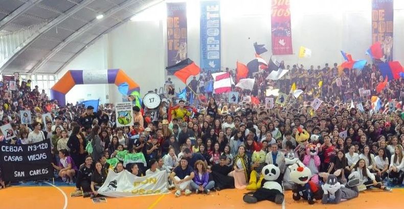 Comenzaron los festejos estudiantiles en San Carlos