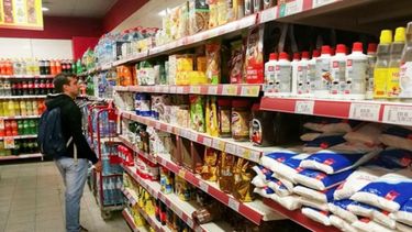 Vence la eliminación de IVA para la canasta básica: qué alimentos están alcanzados