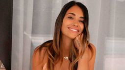 Antonela Roccuzzo publicó unas fotos donde ella luce divina pero no favorecen a Messi