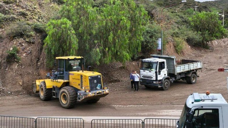 Tras la tormenta, el Frank Romero Day se pone a punto: confirman la realización del Acto Central. Tras la tormenta, el Frank Romero Day se pone a punto: confirman la realización del Acto Central.