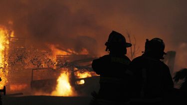 Bomberos y especialistas ayudan a Chile en los incendios.&nbsp;