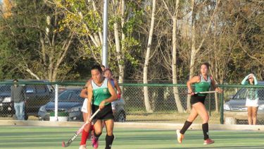 Sitio Andino | 22 Derrotas de Maristas, San Jorge y Del Carmen Tenis Club en el hockey mendocino. Miércoles 09 03 22