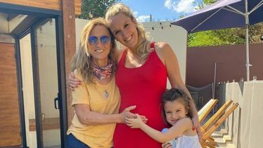 La exesposa de Piñón Fijo salió a apoyar a sus hijos.