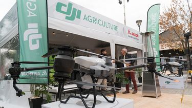 Tecnología: los drones agrícolas de Akron.