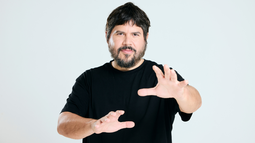 Santiago Motorizado regresa a Mendoza presentando su primer disco solista “El Retorno”