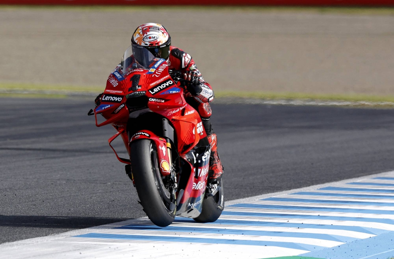 El tano metió presión en el duro Campeonato Mundial de Motociclismo.