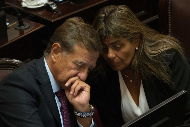 Rodolfo Suarez estuvo presente en la sesión pero no tomó la palabra.