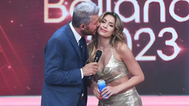 Marcelo Tinelli se mostró muy enamorado junto a Milett Figueroa