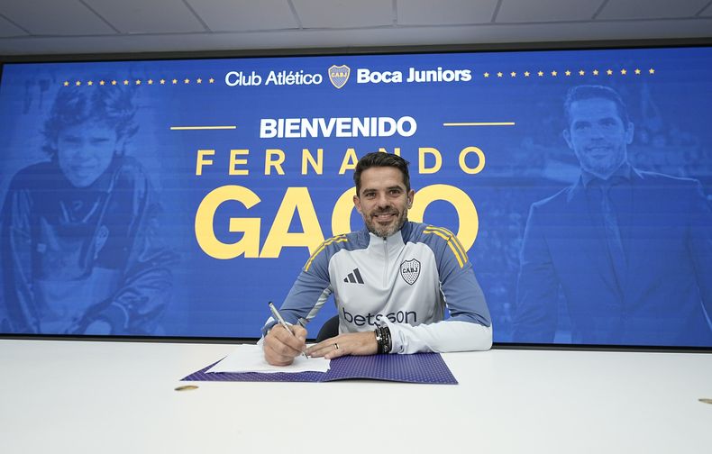 Fernando Gago presentación Boca Juniors.jfif